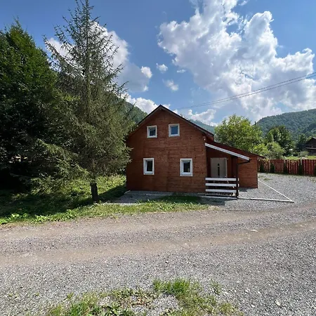 Holiday home Cu Ciubar La Relu Lunca Visagului